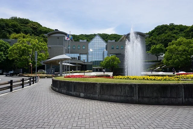 県立文化の森総合公園まで2500m