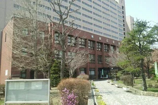 東区役所まで2210m