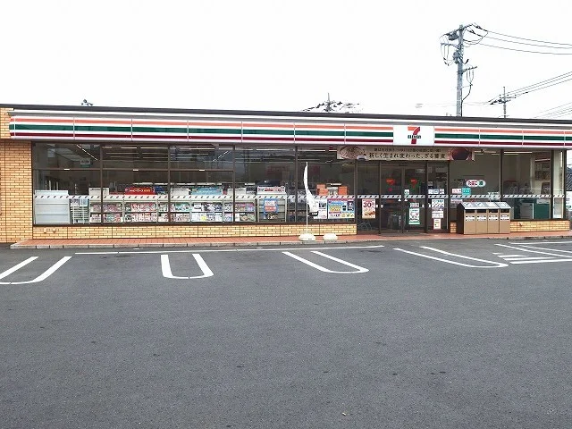 セブンイレブン磯部温泉入口店まで1000m