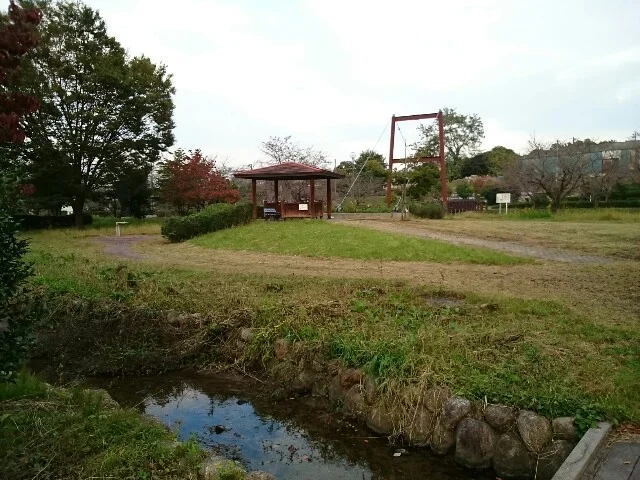 大沢川親水公園まで500m