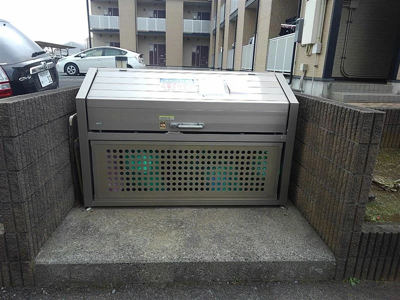 ゴミ置き場