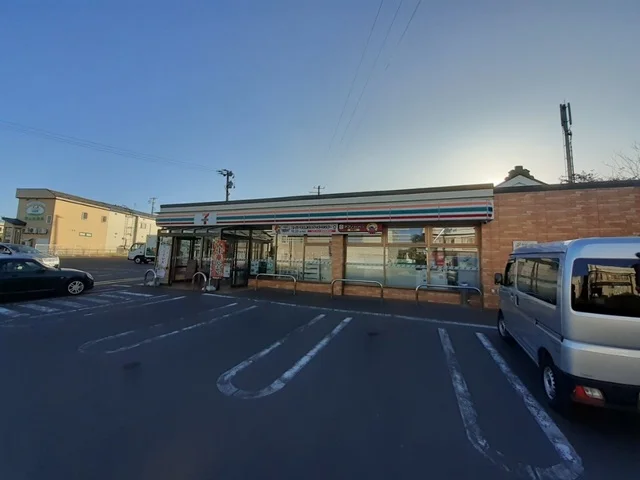 セブンイレブン弘前取上２丁目店まで480m