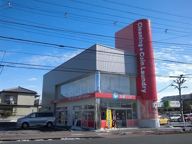 コインランドリー桜通り松原店まで400m