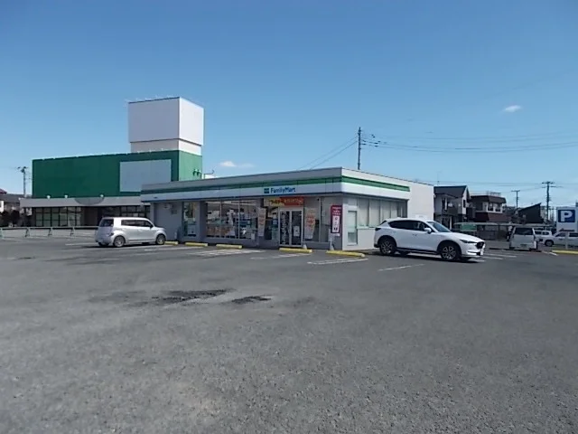 ファミリーマート水戸若宮店まで400m