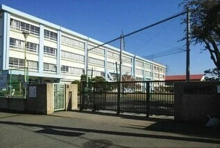 円蔵小学校まで230m