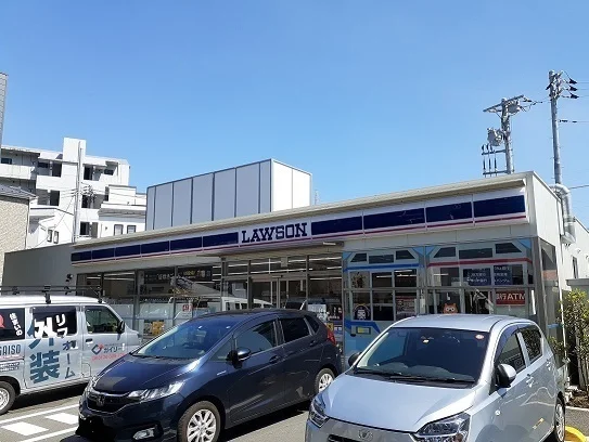 ローソン鎌倉富士見町駅前店まで365m