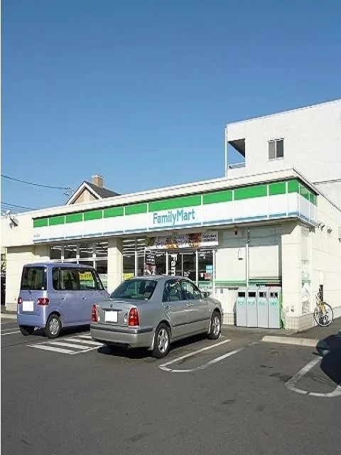 ファミリーマート福生志茂店まで160m