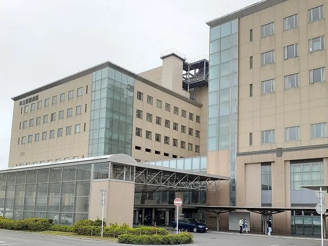 市立函館病院まで2000m
