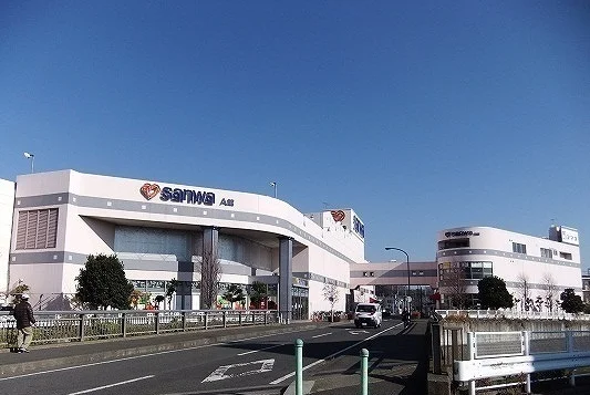 三和麻溝店まで3100m