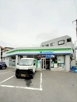 ファミリーマート豊島要町二丁目まで285m