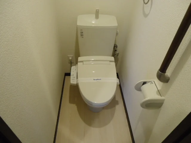 ウォッシュレット付き