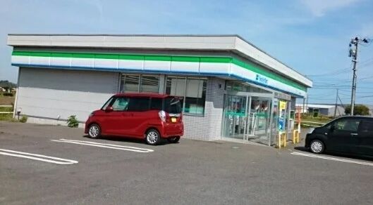 ファミマ八戸水産加工団地前店まで2180m