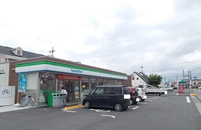ファミリーマート東沖野店様まで290m