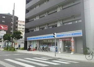 ローソン様まで130m