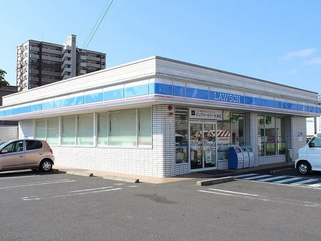 ローソン 佐賀伊万里駅前店まで650m