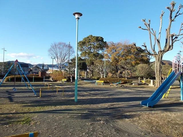 牧ヶ谷北公園まで300m