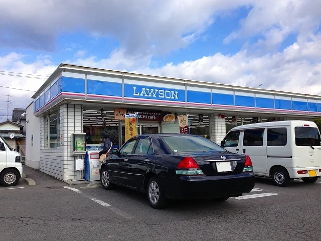 ローソン神辺湯野店まで450m