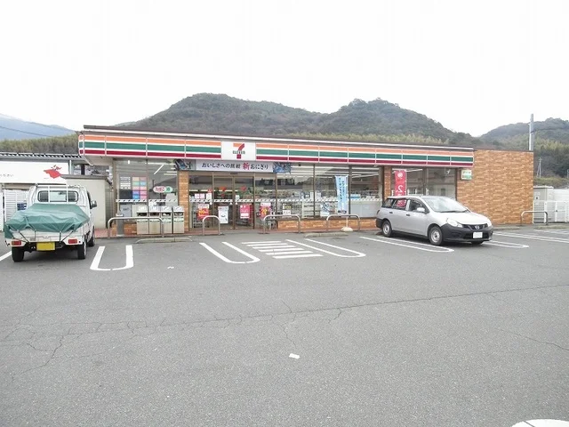 セブンイレブン防府江泊店まで600m