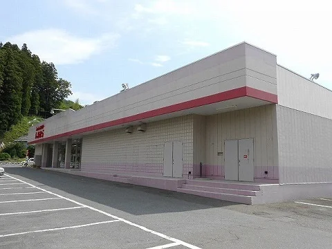 しまむら小野店まで800m