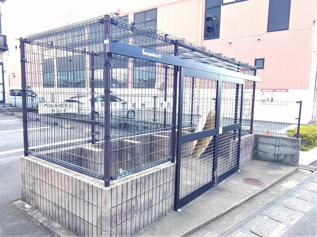 ゴミ捨て場