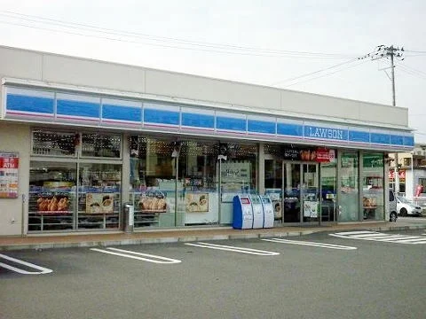ローソン郡山堤三丁目店まで550m