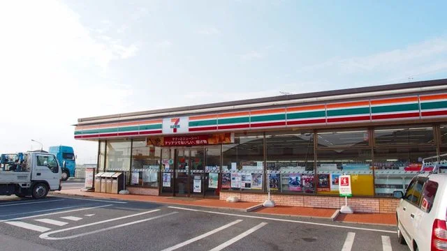 セブンイレブン熊谷佐谷田店まで1200m