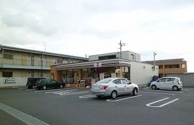 セブンイレブン 沼津西椎路店まで500m