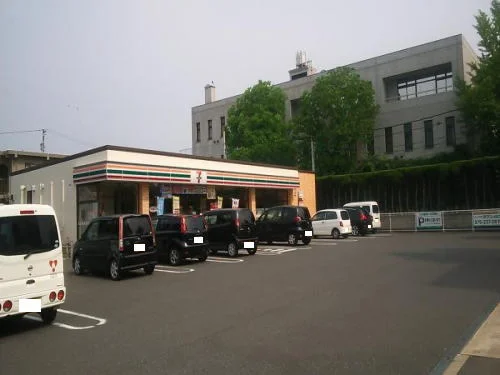 セブンイレブン福井城東１丁目店まで450m