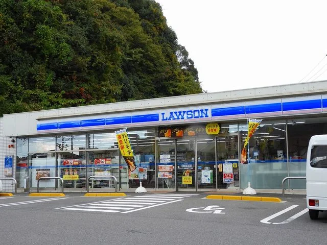 ローソンまで500m
