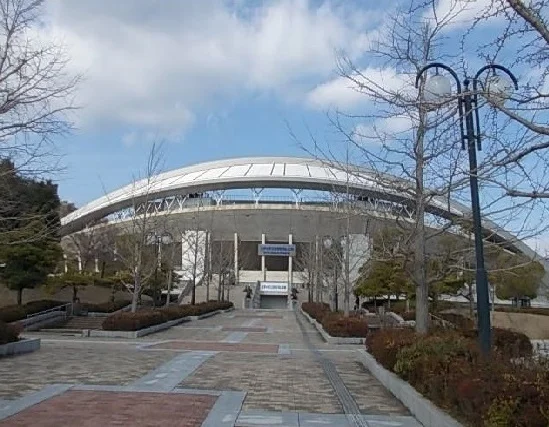 エディオンスタジアム広島まで1000m