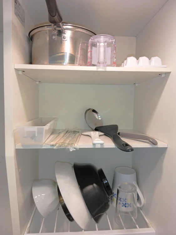 自炊派応援！食器・調理用具など充実しています。