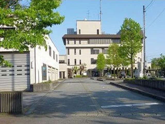 高岡市役所福岡庁舎まで300m