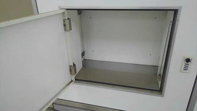 宅配ボックス