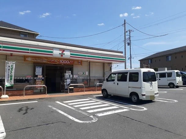 セブンイレブン滑川２丁目店まで400m