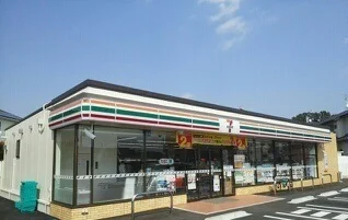 セブンイレブンまで110m