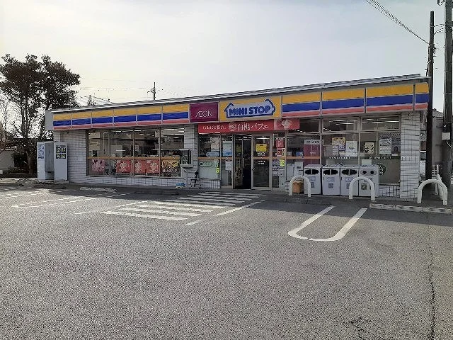 ミニストップ 印西草深店まで500m