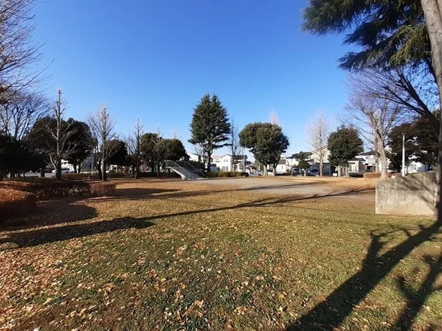 高野台公園まで600m