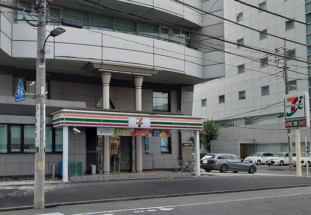 セブン　さいたま土手町店まで450m