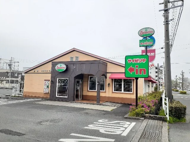 サイゼリヤ磐田鳥之瀬店まで4000m