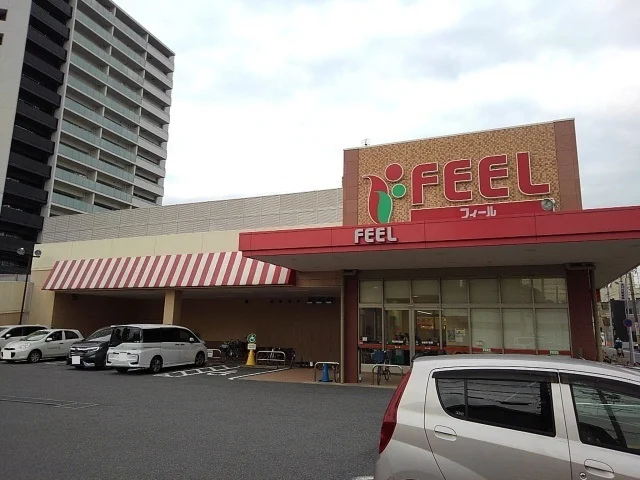 フィールまで800m