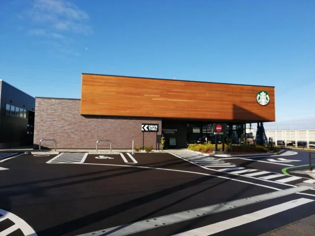 スターバックスコーヒー　横手店まで500m