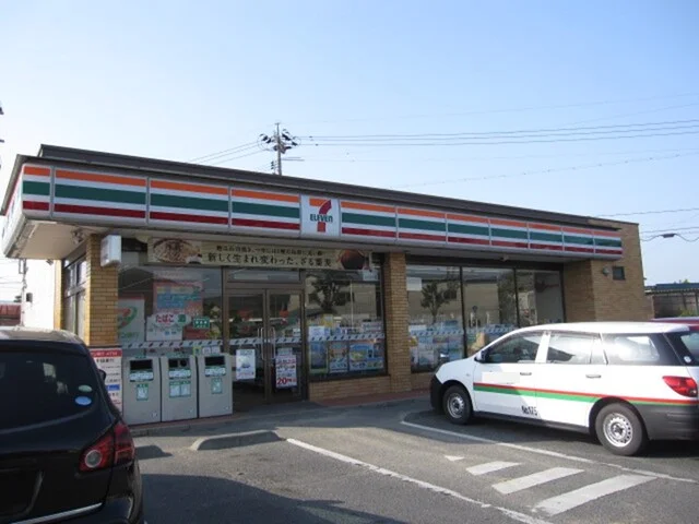 セブンイレブン　真備川辺店まで1800m