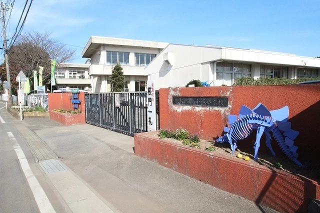 小阪小学校まで280m