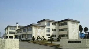 旭川市立忠和中学校まで1700m
