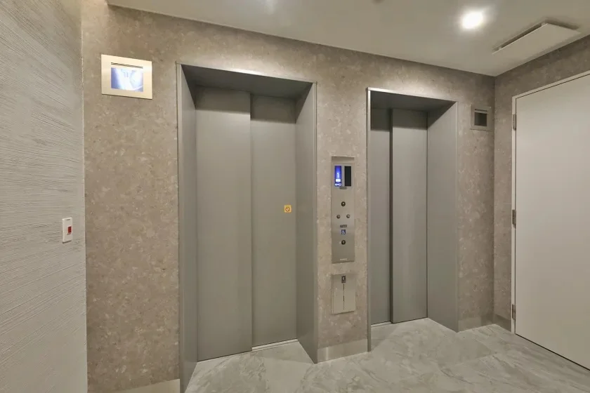 エレベーター
