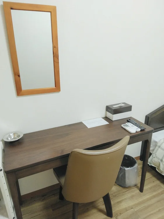 建物の1階にフロントあるので安心。