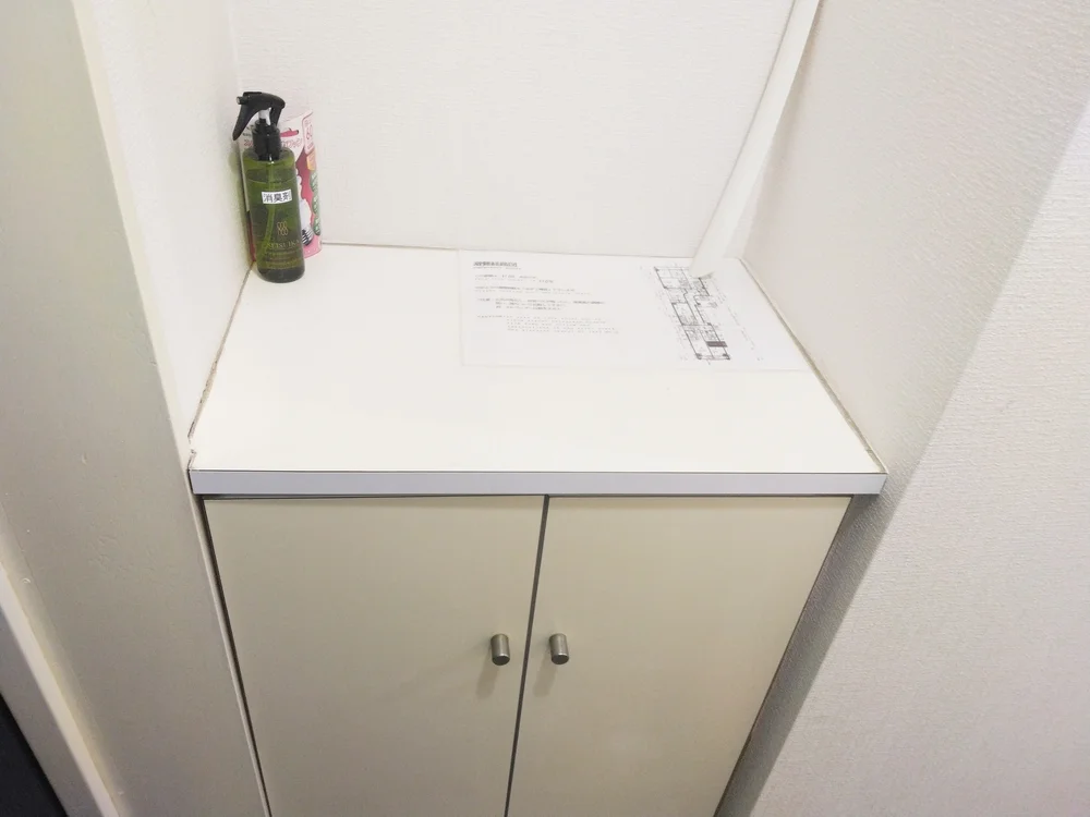 下駄箱・靴ベラあります。