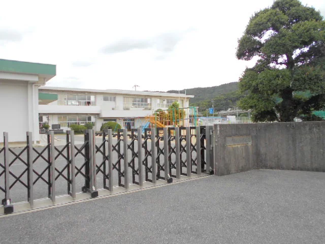 内原小学校様まで1500m