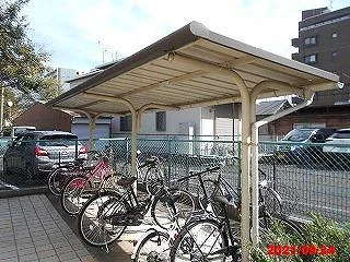 屋根付き駐輪場
