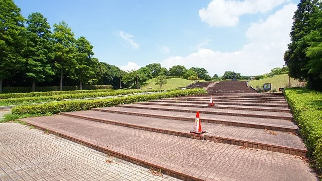 青葉の森公園まで1330m